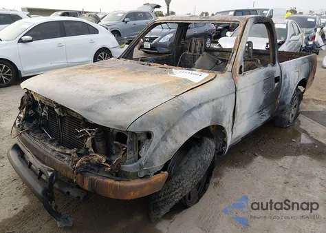 2002 Toyota Tacoma из США, поврежденный, VIN 5TENL42N42Z079902